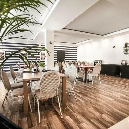New Corner Kompleks wypoczynkowy 3*